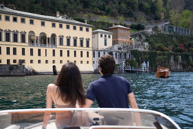 2 hours Private Boat Tour Lake Como for Groups from 1 to 6 People - Como and Volta: ending with a science angle