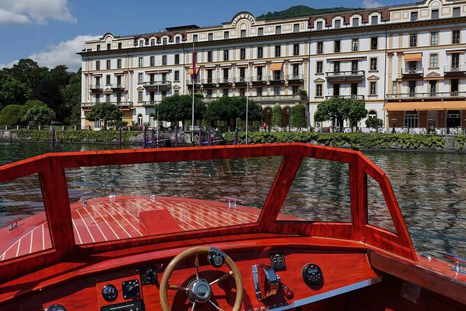 2 Hours Private Wooden Boat Tour on Lake Como 6 pax - Villa Olmo and Odescalchi roots, viewed from the water