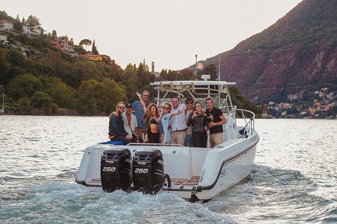 2H Hour Private Cruise on Lake Como by Motorboat 10 PAX - Laglio and the George Clooney Connection at Villa Oleandra