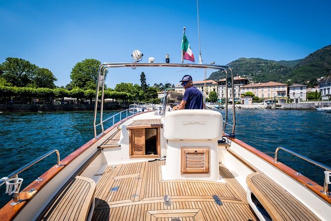 2H Private Cruise on a beautiful wooden speedboat on Lake Como - Laglio’s celebrity spotlight, then Isola Comacina’s swim option