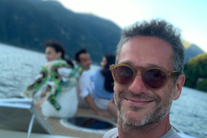 3 Hours Bellagio Private Guided Boat Tour on Lake Como - Sereno and Mandarin hotels: luxury landmarks from the water