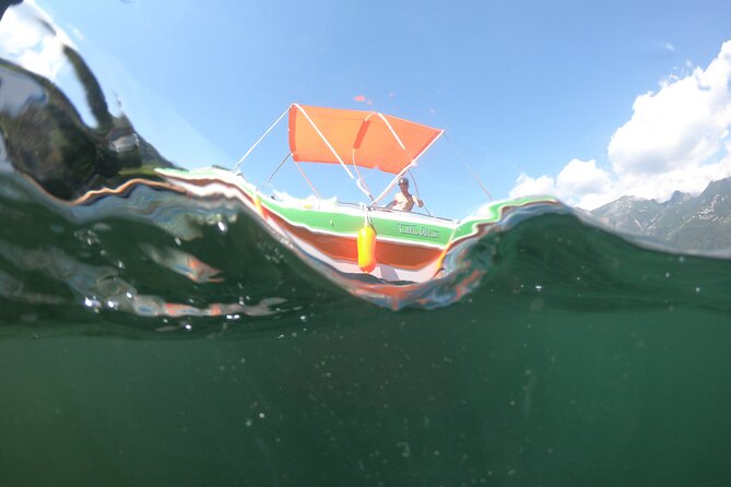 3 hours Boat Rental Lake Como - Boat basics: size, comfort, and who it suits