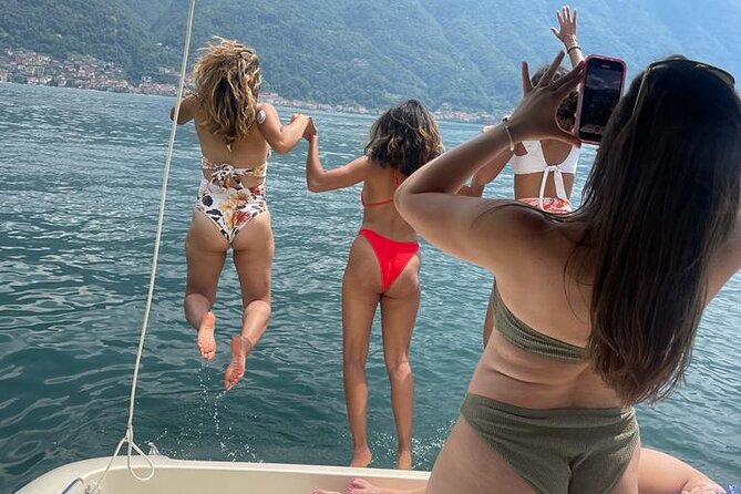 3 Hours Guided Cruise with stop and visit of Bellagio - Isola Comacina and the climb to Villa del Balbianello