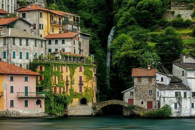3 Hours Private Breathtaking Como Lake Boat Tour - Villa Pliniana near Torno: built in 1573, seen in motion