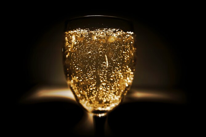 3 Italian sparkling wines and how to distinguish them: Prosecco, Franciacorta.. - Key things I’d point you to