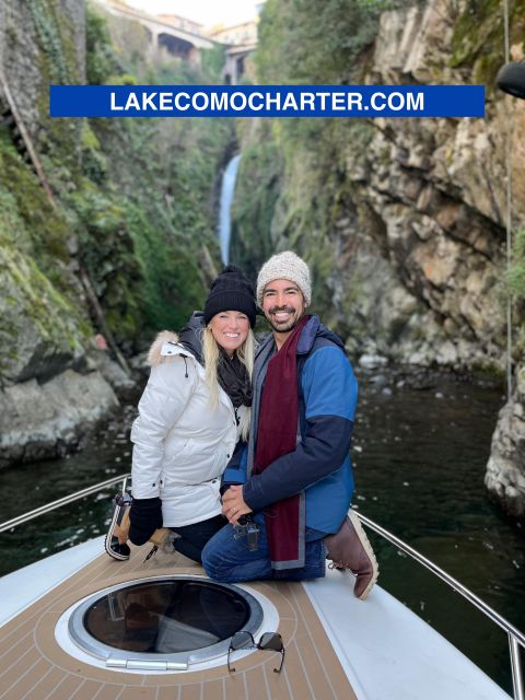 3 or 4 Hours Private Boat Tour on Lake Como: villas and more - Comacina island: the prosecco bottle break in the middle of the lake