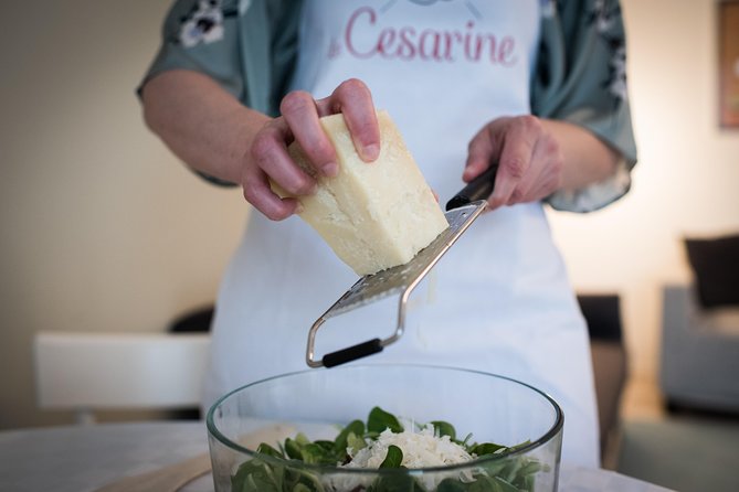 3-Recipe Italian Cooking Class in Como – Cesarine Best NYT Hosts - Getting There in Como: Meeting Point, Parking, and Zones