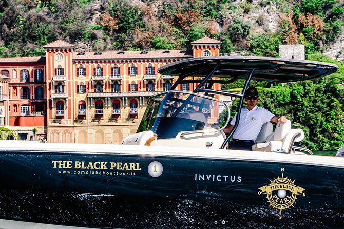 3H Private Cruise Lake Como Tender yacht Invictus 6 pax - Villa del Balbianello: the short coast stop and the part that costs extra