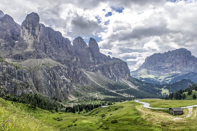 4-Day Scenic Dolomites Tour from Milan - Group size, guides, and why the driver matters on mountain roads