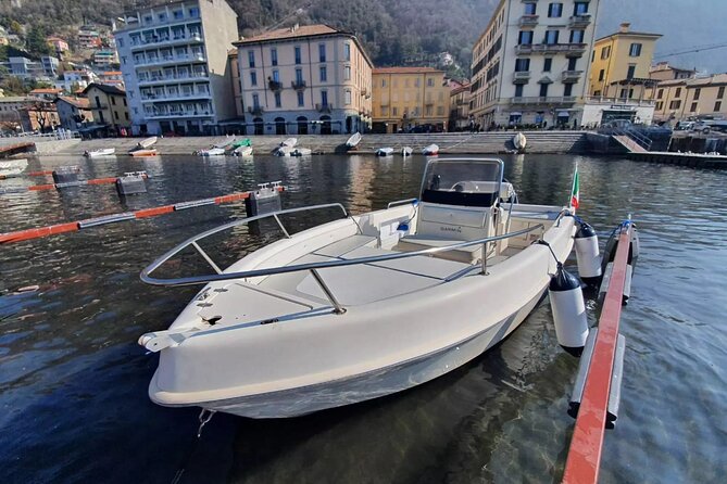 4 Hours Boat Rental Without License 40hp Engine on Lake Como - No license needed, but your comfort level matters with a 40hp engine