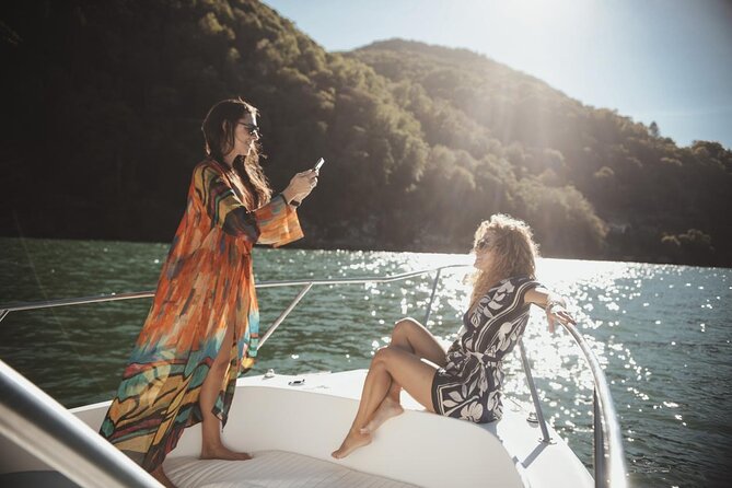 4 Hours Private Boat Cruise on Lake Como - Moltrasio and Laglio, plus Isola Comacina and the Gulf of Venus