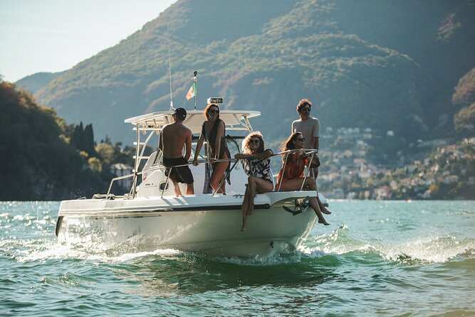 4 Hours Private Boat Cruise on Lake Como - Price and value: when the up-to-10 group makes sense