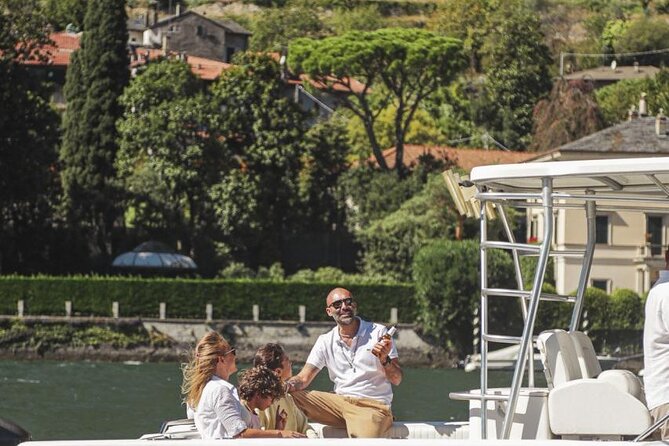 4 Hours Private Boat Cruise on Lake Como with Open Bar - Practical tips to make your day smoother on Lake Como