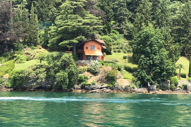 4 Hours Private Boat Tour in Lake Como with Captain - Varenna and the Passeggiata degli Innamorati