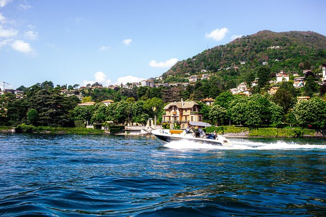 4H Como Lake Cruise drop of Bellagio and Varenna on Tender Yacht - Bellagio: 50 minutes to feel the town split and the lake divide