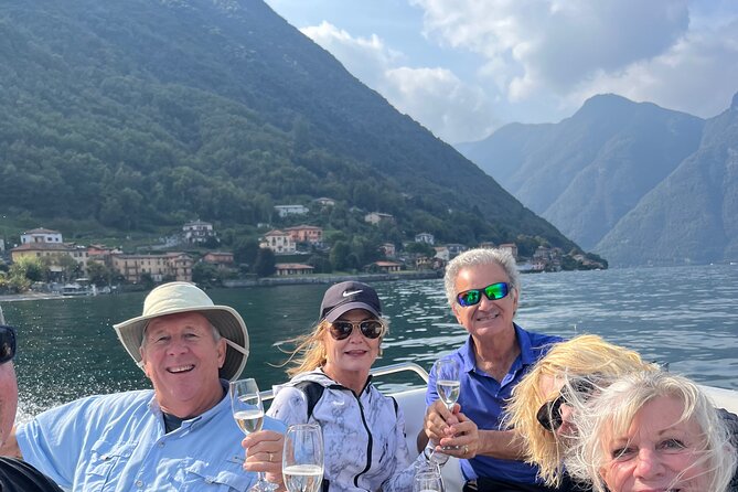 6 hour boat tour with captain on Lake Como - Meeting at Como and getting a captain-led rhythm