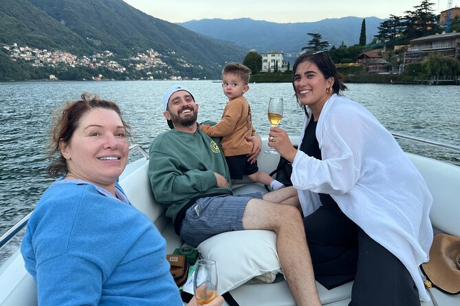6 hour boat tour with captain on Lake Como - Menaggio and Lenno: small-town strolling plus villa-country air