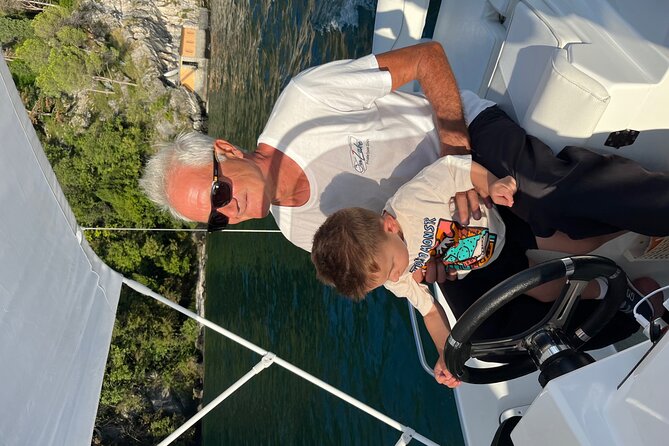 6 hour boat tour with captain on Lake Como - Isola Comacina and the baroque church San Giovanni