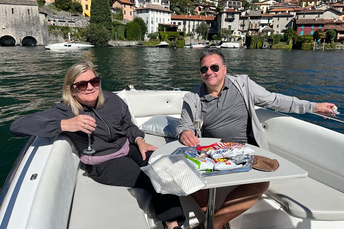 6 hour boat tour with captain on Lake Como - Passing Churchill, Clooney, Versace, and Visconti from the water