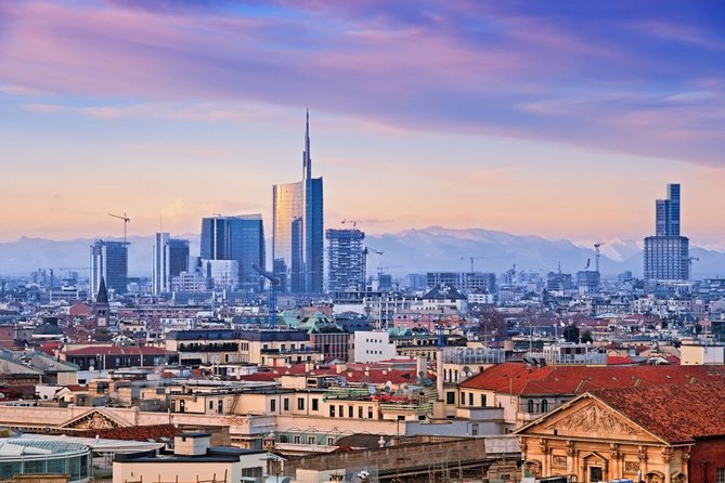 Arrival Private Transfer: Malpensa Airport MXP to Milan in Luxury Van - English support and communication: plan for both the best and the worst