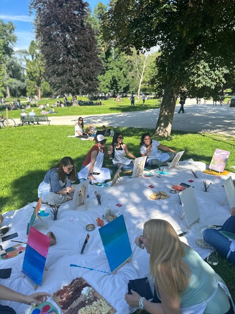 Art in the Park: Paint 'n Sip at Parco Sempione - Key highlights at a glance