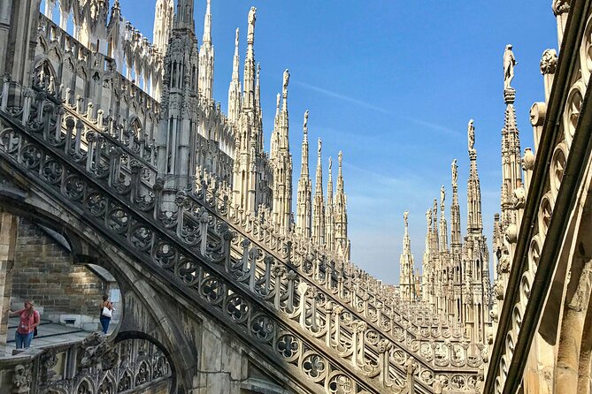 Audio Guide for the Duomo - Milan Cathedral (no ticket) - Practicalities: headphones, offline download, and what to do if it fails