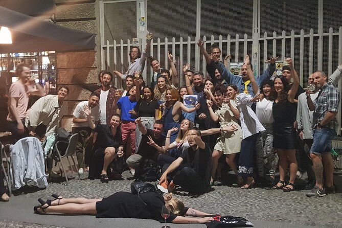 Bar Hopping in Milan - Duomo di Milano: Group Photo Energy and a Mid-Route Break