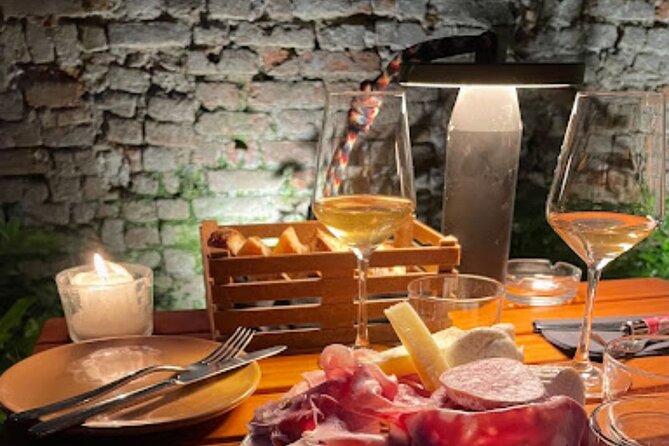 Bar Hopping in Milan - The Guide Factor: What Gilberto and Sarah Seem to Bring