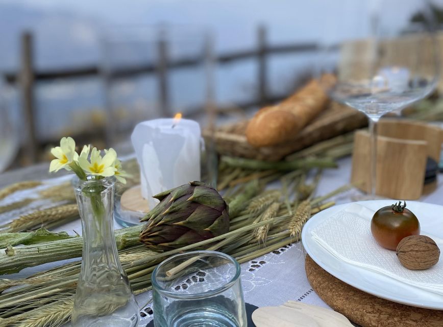 Bellagio: Exclusive picnic at the agrofarm with scenic view - The guided walk to the agriturismo farmhouse viewpoint