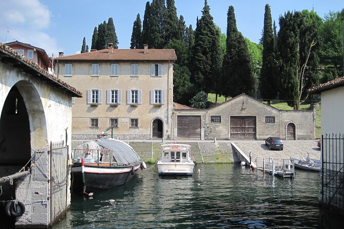 BELLAGIO FOOD TOUR + Villa Melzi - Loppia dock photos and the Lucie fishing boats