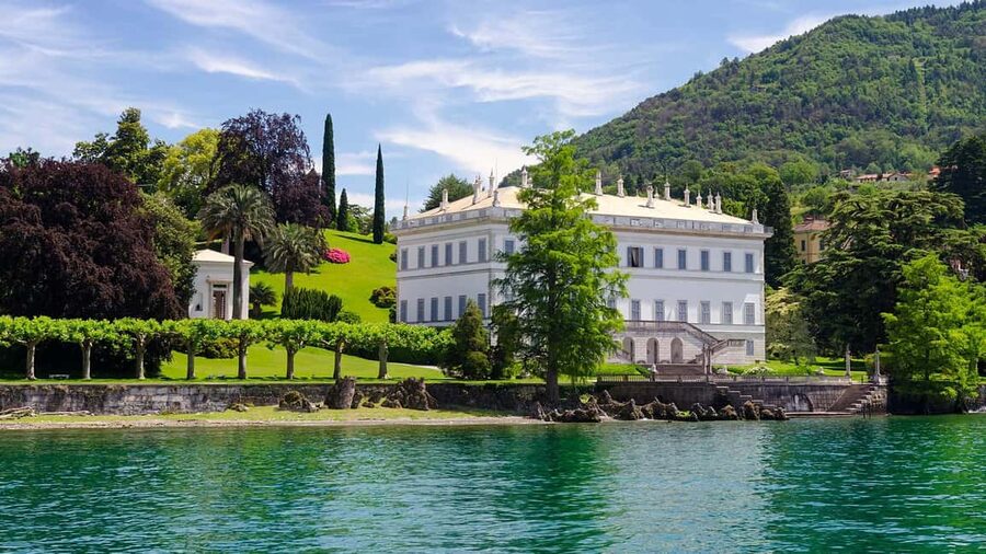 Bellagio: Lake Como Shared Boat Tour - Headphones and the App Audio Guide, How to Get the Best Listening