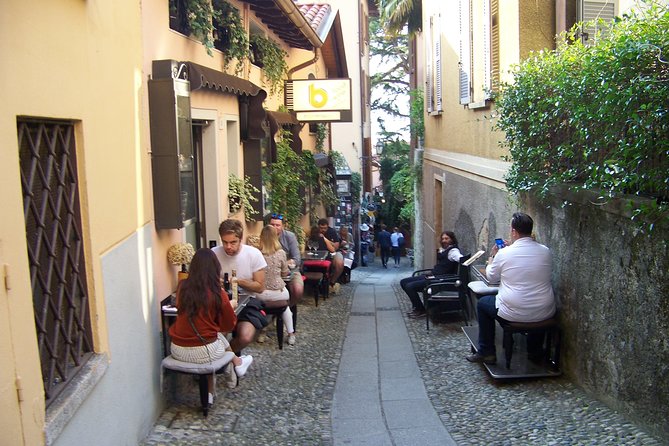 Bellagio, the pearl of lake Como. The village and the surrounding area - Stop 1: Villa Melzi Gardens, the Nature-First Start