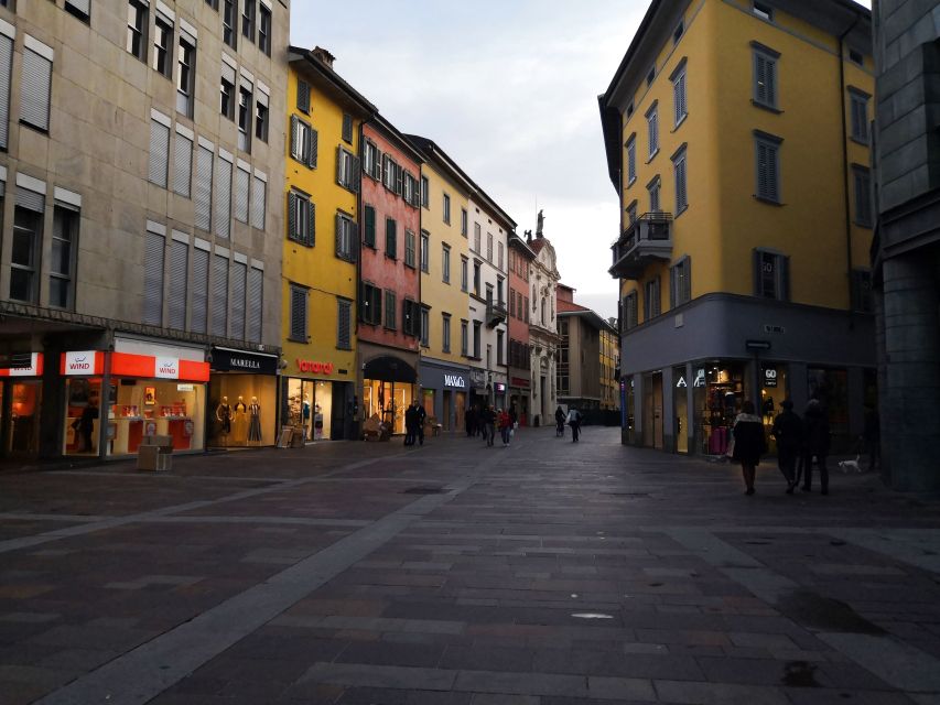 Bergamo: 2.5-Hour Private Tour of the Lower Town - How the private format helps you get better advice