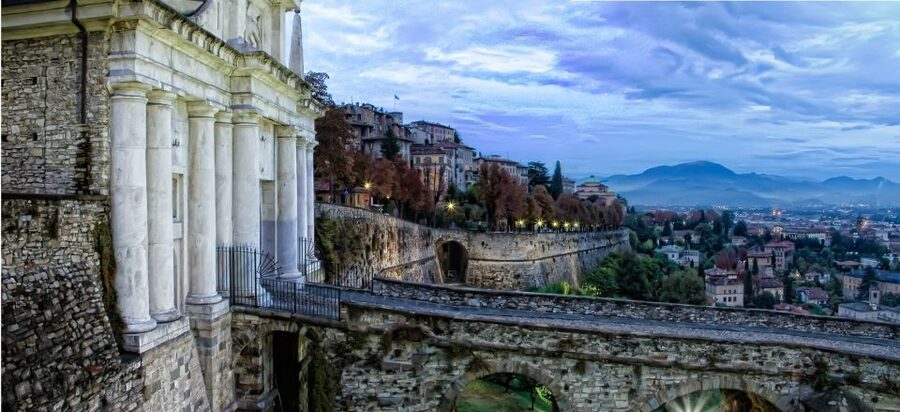 Bergamo: 2.5-Hour Private Upper Town Tour - Timing, Walking Comfort, and a Note on Shoes
