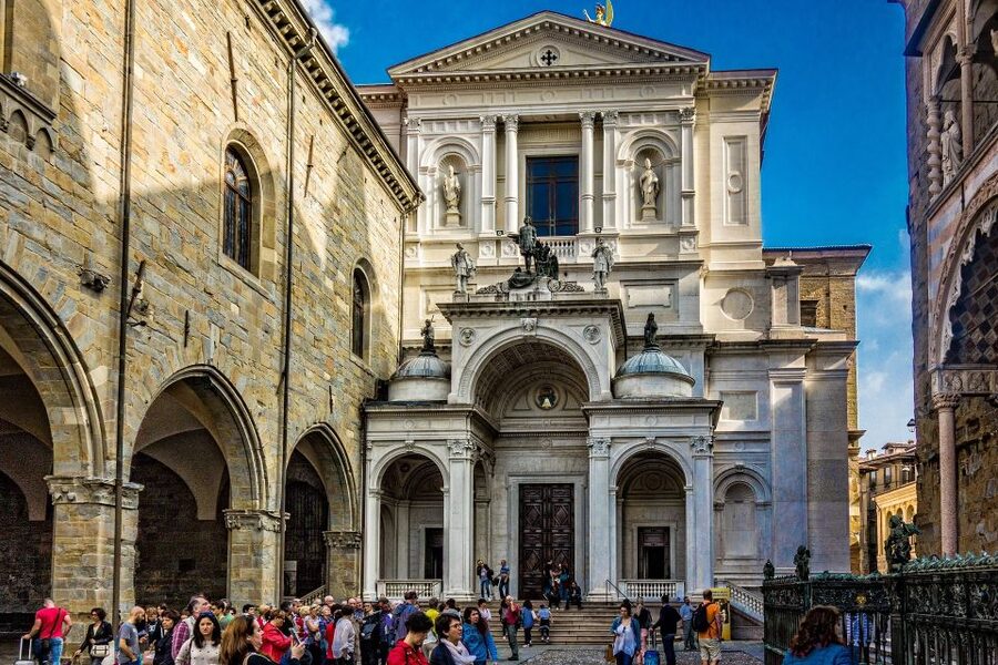Bergamo: 2.5-Hour Private Upper Town Tour - Languages and Customization You Can Actually Use