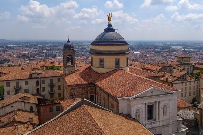 Bergamo: 2.5-hour private walking tour of the Upper Town - La Rocca and the UNESCO Venetian Walls views