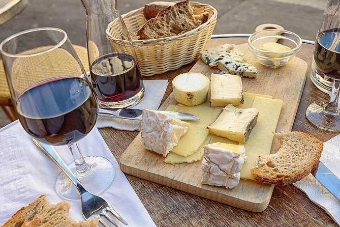 Bergamo: Full meal Food Tour with Local Delights by Do Eat Better - Bergamo Alta, Food-First Walking Route
