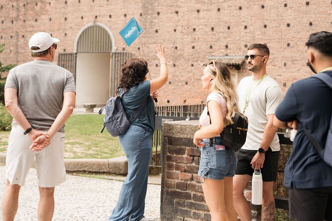 Best of Milan: 3 Icons Tour in 40 Languages + Hop On Hop Off - Key things that make this Milan tour work
