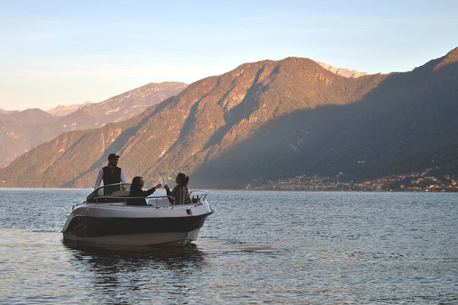 Boatparty Shared Tour on Lake Como–2 Hours of Villas, Wine & Swim - Quick highlights
