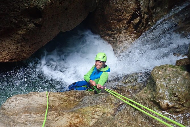 Canyoning "Summerrain" - fullday Canyoning Tour also for beginner - Optional jumps and how to choose your comfort level