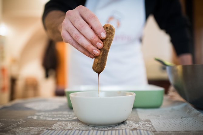 Cesarine: Small group Pasta and Tiramisu class in Lake Garda - The Cesarine host touch: what Ada and Maria add to the lesson