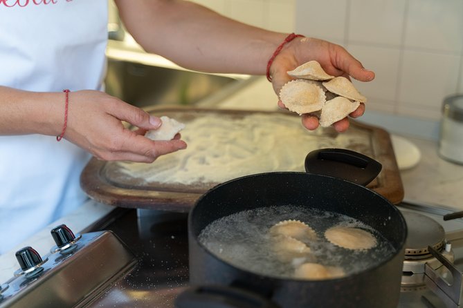 Cesarine: Small group Pasta and Tiramisu class in Lake Garda - Who should book this Lake Garda pasta and tiramisù class