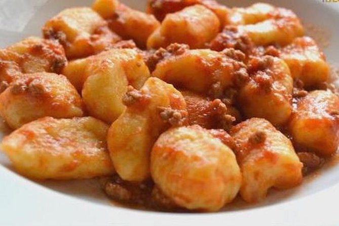 Choose three recipes to cook from all the traditional cuisine - Who this class is best for