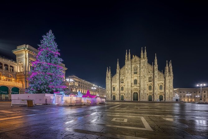 Christmas Time in Milan Walking Tour - Indro Montanelli Gardens and Villaggio delle Meraviglie: the relaxed Christmas village finish