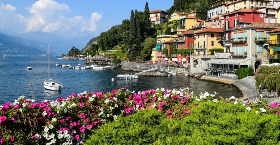 Como: Express Walk with a Local in 60 minutes - What the local guide brings beyond sightseeing