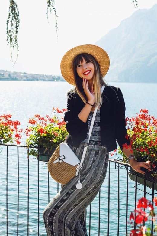 Como: Express Walk with a Local in 60 minutes - Stop by stop: Duomo di Como to Tempio Voltiano
