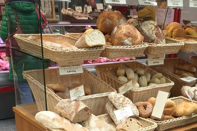 Como Food Tour and the Farmers Market - Mercato Coperto and the Farmers’ Market stop, your best chance to taste local rhythm