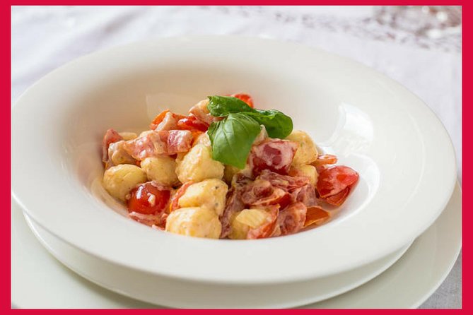 Como: Home Dining & Live Show Cooking with a Local by Cesarine - Wine From Lombardy and Espresso the Italian Way