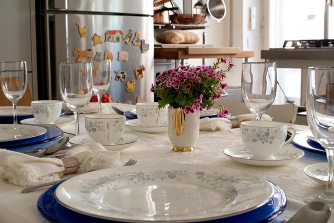Como: Home Dining & Live Show Cooking with a Local by Cesarine - What the Cooking Lesson Teaches You Beyond Pasta