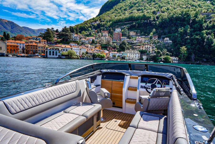 Como: Lake Como Private Boat Tour with Wine - Villa Pliniana, Blevio, and the Mandarin Oriental Side of the Lake